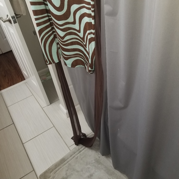 π₯³HPπ₯³Valentino Green & Brown 100% Silk Chevron Dress - Picture 8 of 15